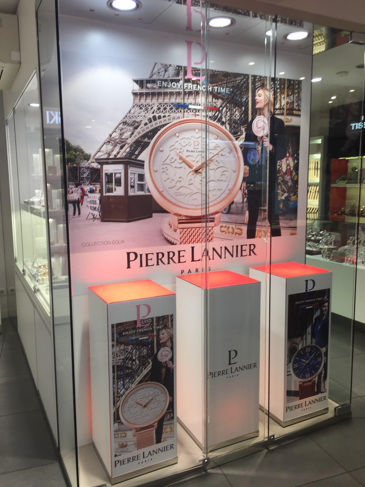 Vitrine